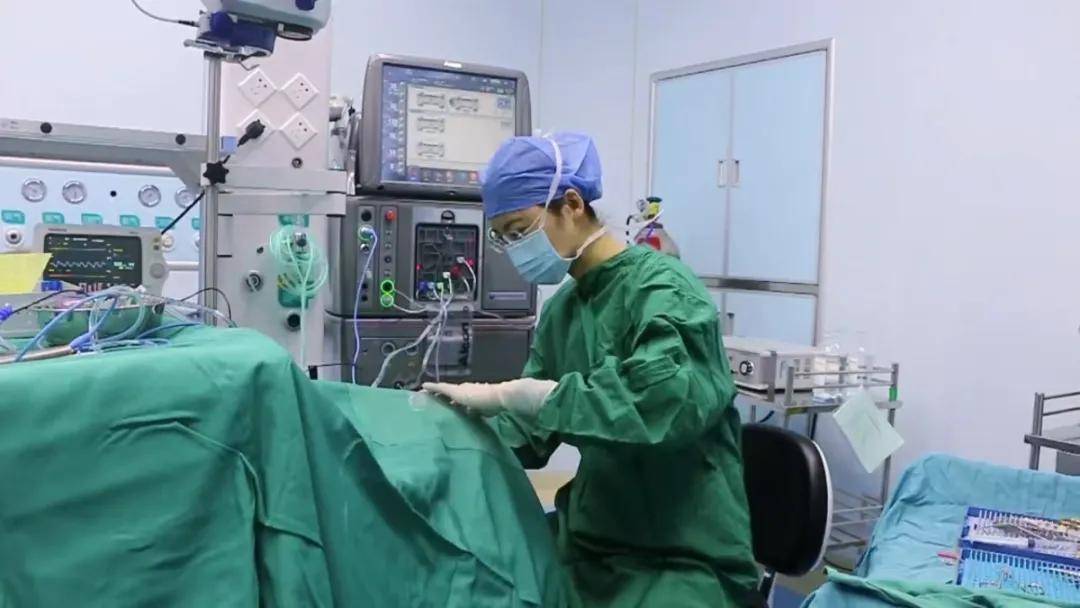 700°C<strong></p>
<p>交易所债券交易规则</strong>！浙江男子瞬间失明！紧急提醒