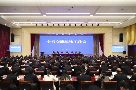 投资590亿元<strong></p>
<p>UP交易所</strong>，河南今年计划17个高速公路项目建成通车