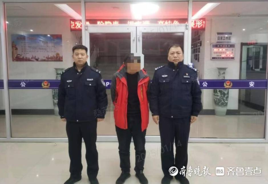 嫌联系车主挪车“太费事”<strong></p>
<p>交易所债券交易时间</strong>，济南一男子先后扎坏八辆汽车轮胎