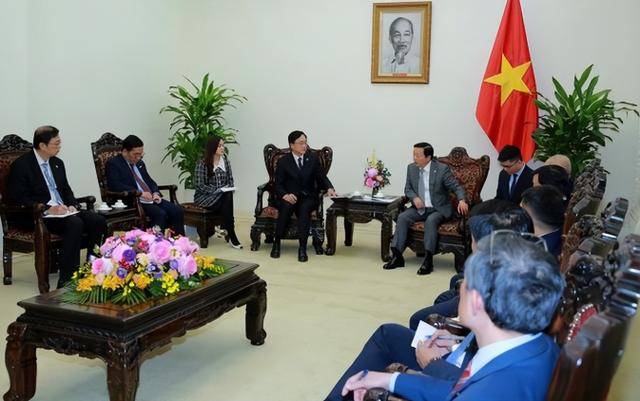 越南突然表态<strong></p>
<p>泰坦交易所</strong>，做出重大决定，美国慌了：中方C919将成大赢家？