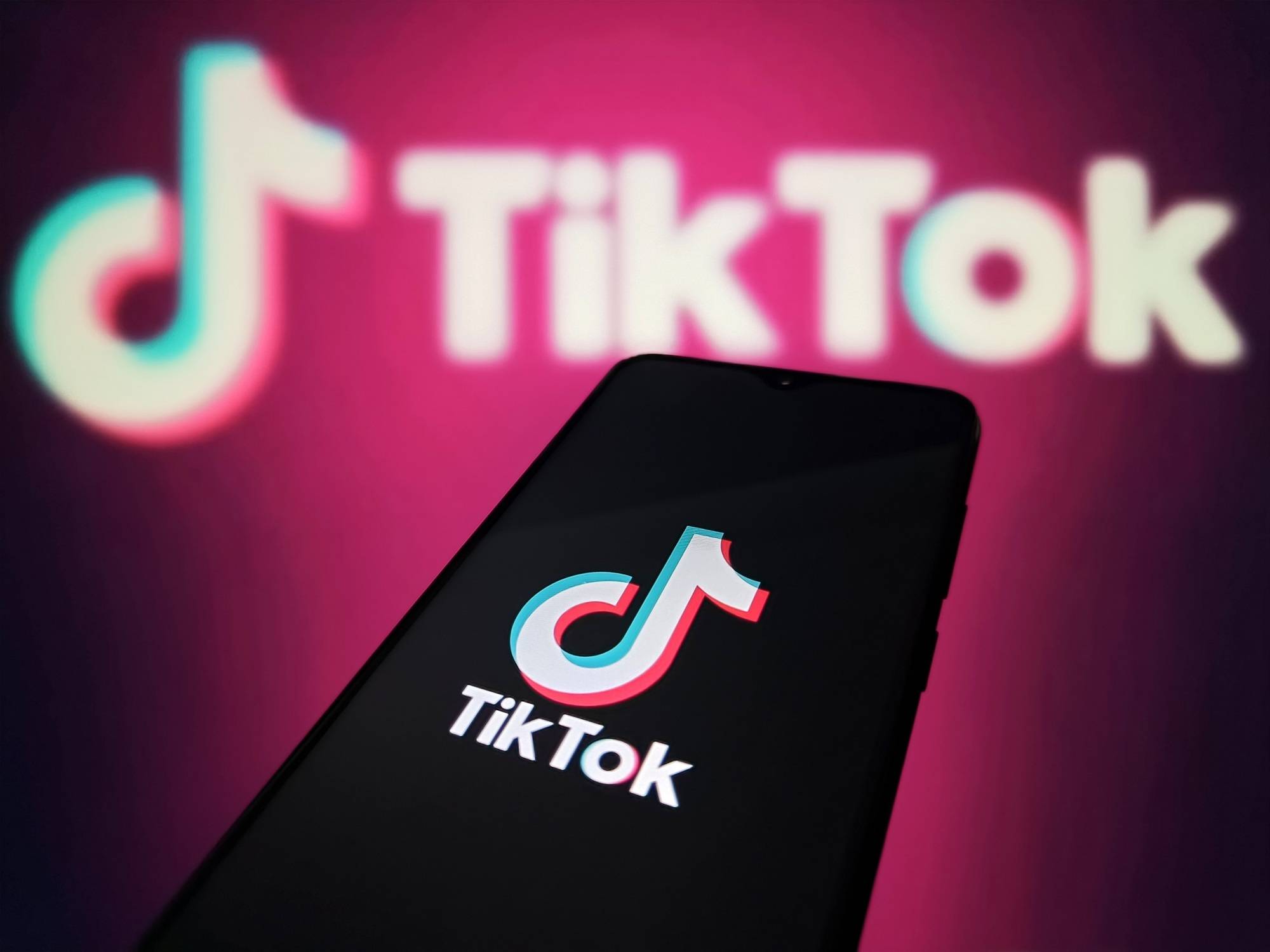 最新！TikTok恢复在美服务<strong></p>
<p>泰坦交易所</strong>，公司发声