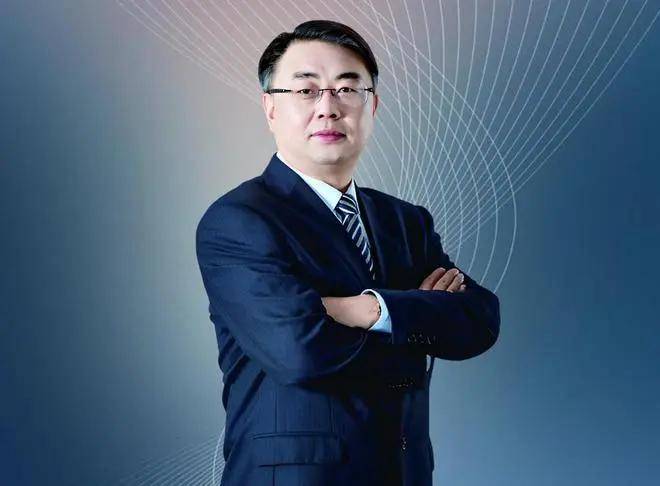 从“华为弃子”到打造千亿巨头<strong></p>
<p>泰坦交易所</strong>，岳阳首富即将收获第二个IPO
