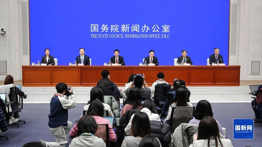 央行：机构可随时获得足够资金增加投资<strong></p>
<p>巧币网交易所</strong>！