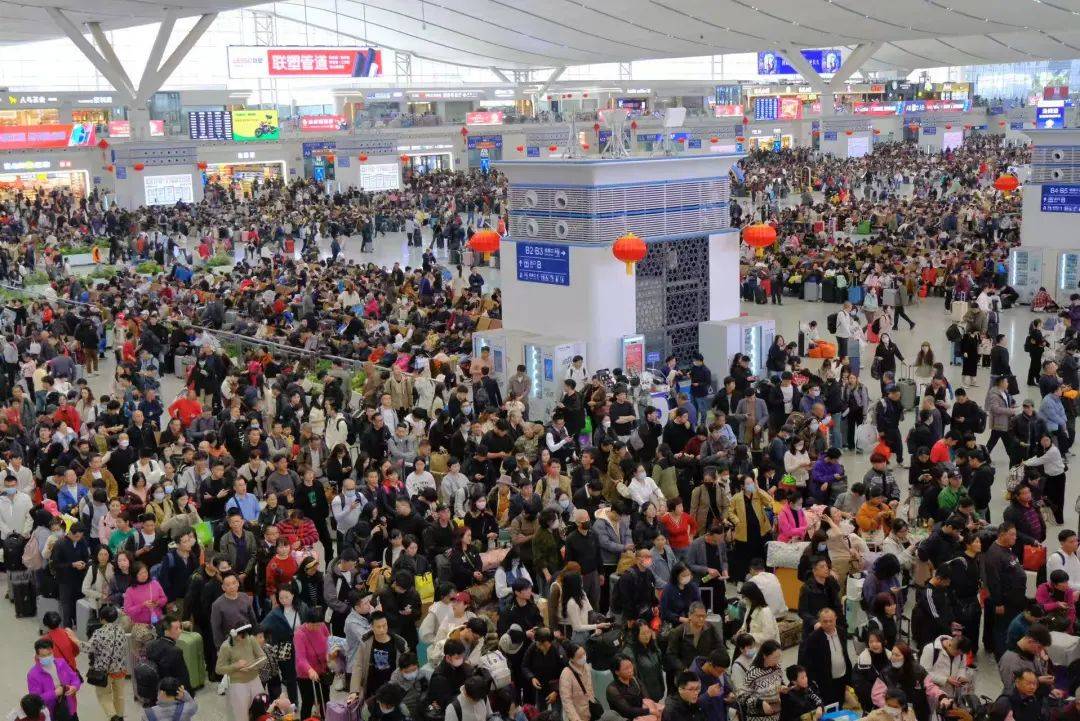 凌晨被挤爆<strong></p>
<p>币杰交易所</strong>！深圳高铁站人人人人人！网友：一定要提前到！这些旅客注意