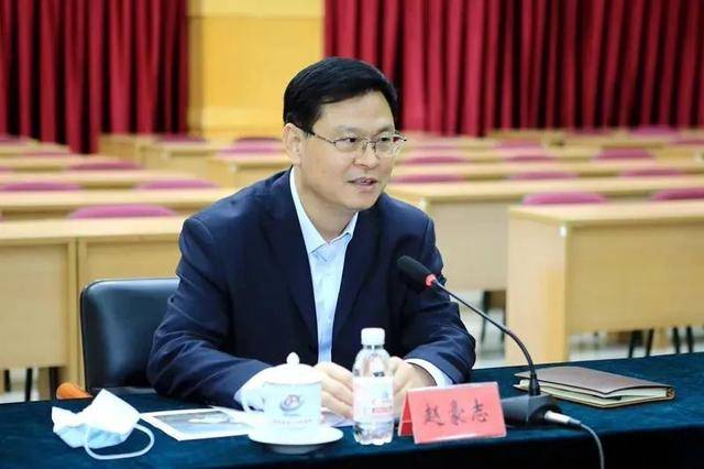 山东省委原常委徐海荣、青岛原市长赵豪志<strong></p>
<p>币杰交易所</strong>，有新职