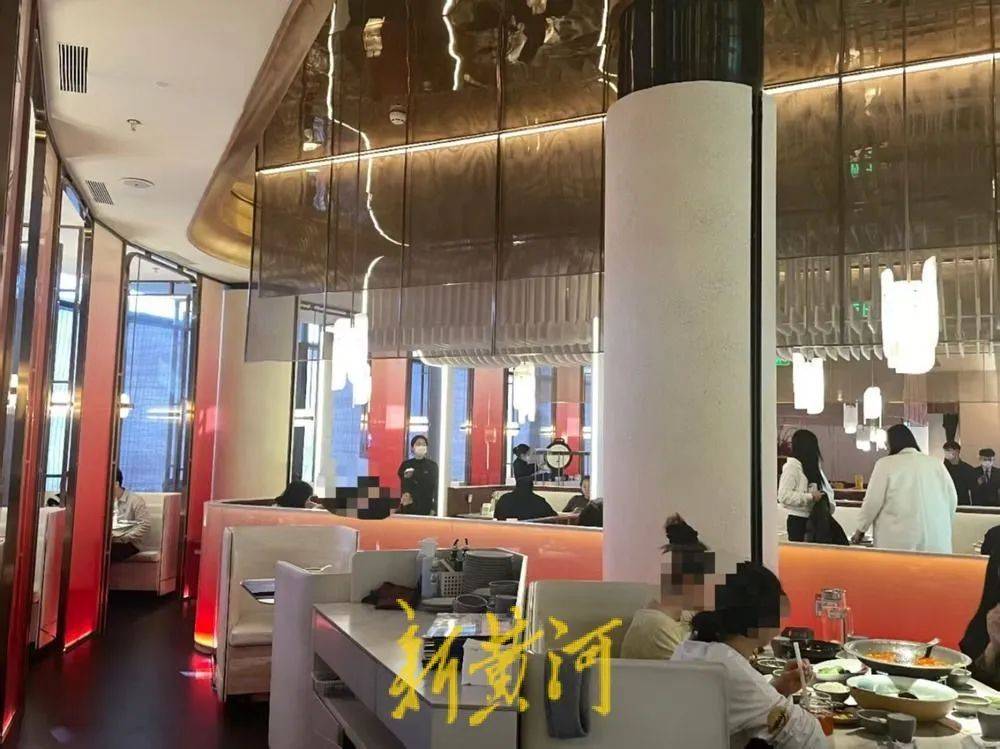 “张兰封号”风波后的麻六记：线下门店直播意外爆火<strong></p>
<p>币包交易所</strong>，济南店直播间当日点赞超1665万