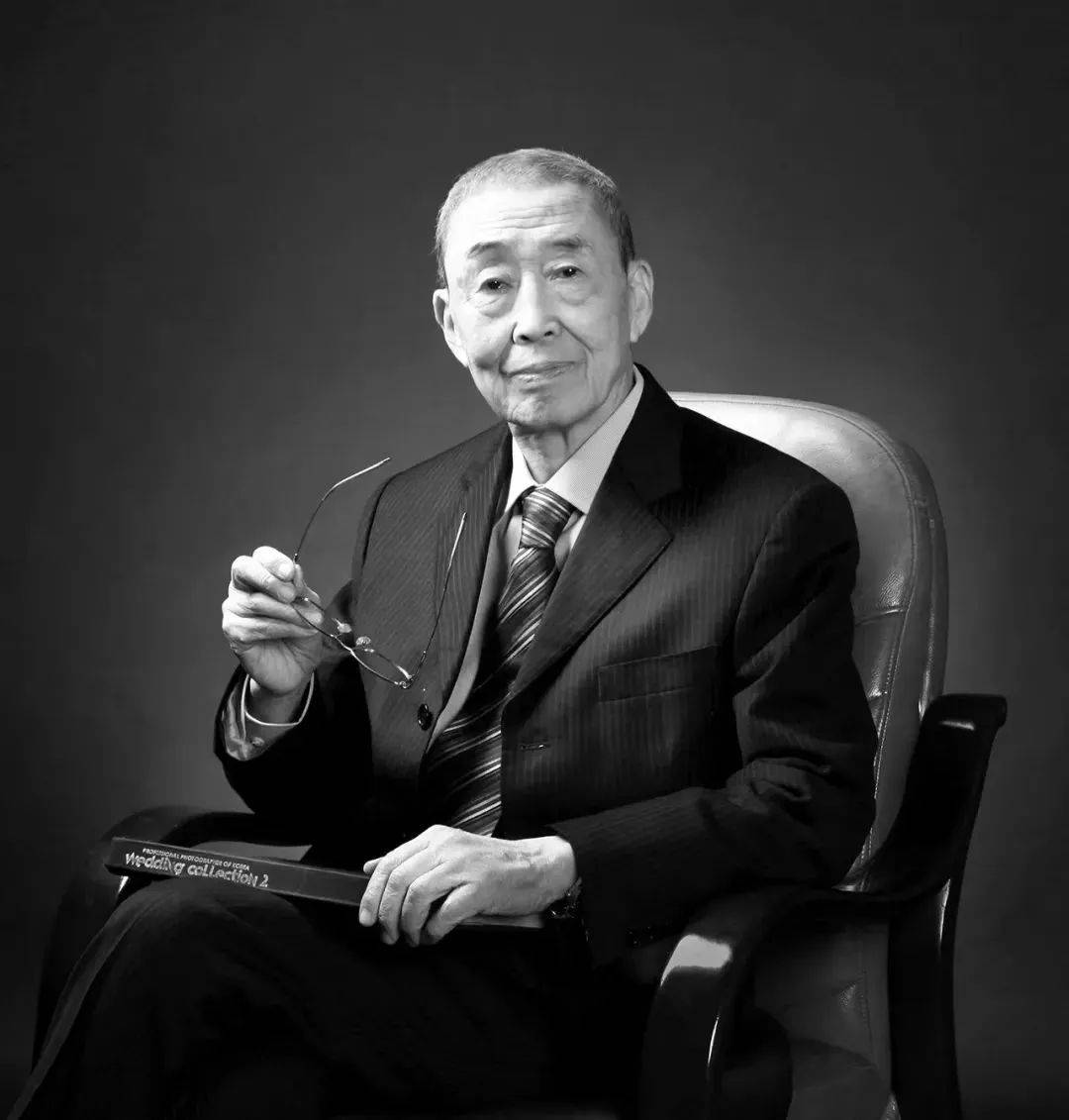 突发讣告<strong></p>
<p>云币交易所</strong>！他于19日8时22分去世