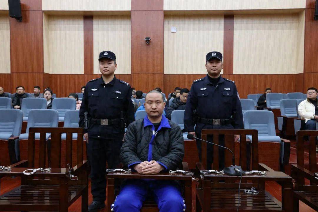贵州独山县一镇原党委书记6年受贿超75万元<strong></p>
<p>云币交易所</strong>，一审获刑三年三个月