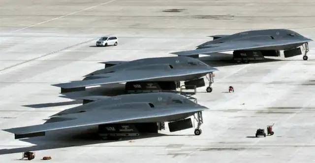 空军副司令：轰-20很快了！网友：歼-36都来了<strong></p>
<p>币通idbex交易所</strong>，轰-20还要多久？