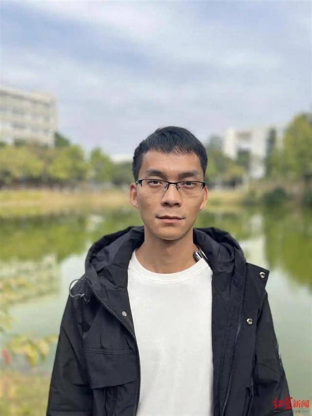 唐尚珺称正努力成为教师<strong></p>
<p>uskd币交易所</strong>，到访清华向李龙“取经”当老师的经验