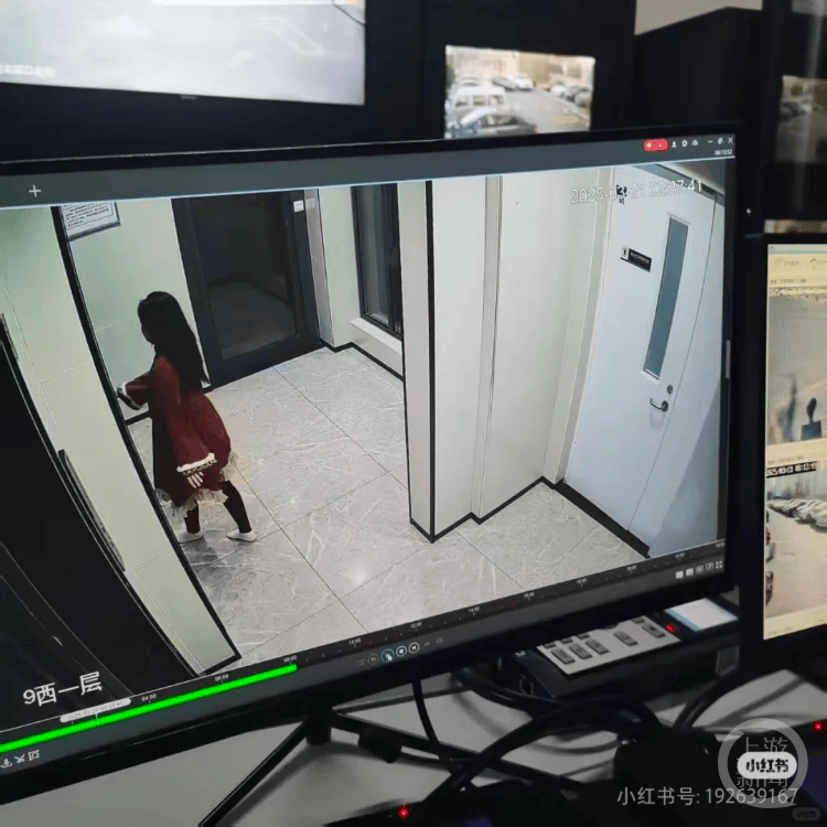 青岛23岁女大学生凌晨外出失联四天<strong></p>
<p>uskd币交易所</strong>，其母称女儿手机被格式化