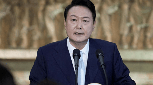 韩国政坛风云突变！五大力量拧成“铁索”<strong></p>
<p>币全交易所</strong>，不给尹锡悦留下活路？