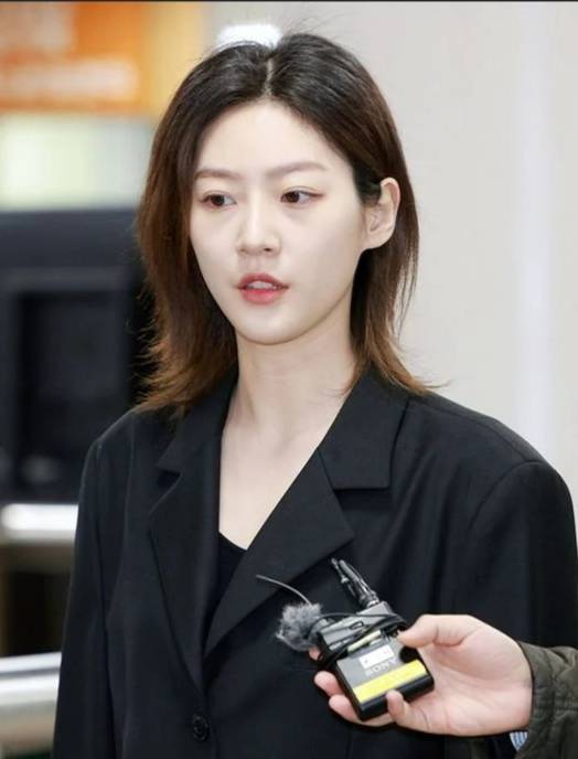 金赛纶写给文彬的信被公开：我太痛苦了<strong></p>
<p>以飞交易所</strong>，曾一度想要选择死亡