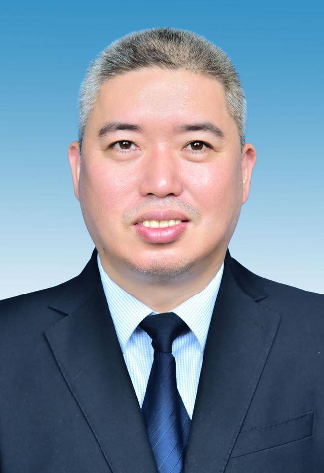 福建省委决定<strong></p>
<p>币海交易所</strong>，王向阳、邱挺、蔡晃、程德华履新
