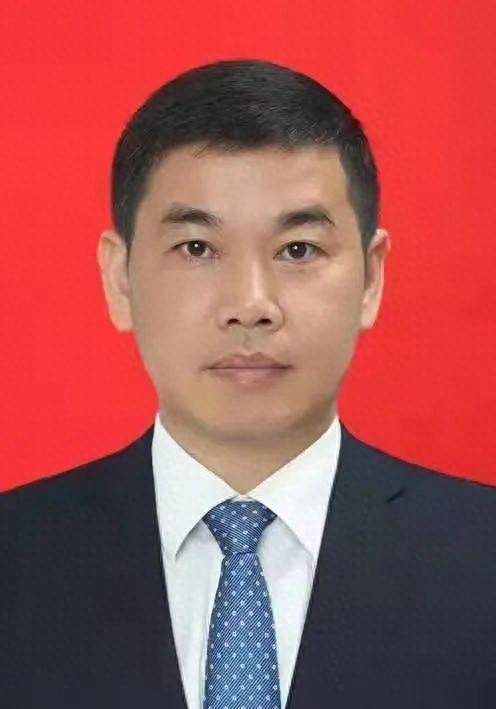 正在公示<strong></p>
<p>双子星交易所</strong>！安徽拟任两位县委书记
