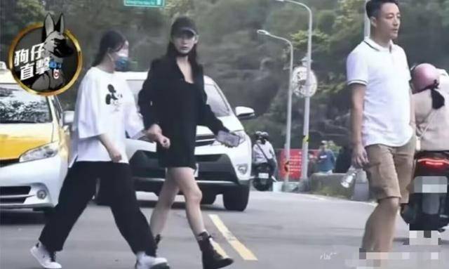 大S儿女回北京<strong></p>
<p>gate交易所</strong>，张兰拉着小玥儿逛街，网友夸汪小菲好帅