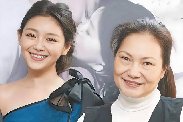 大S儿女回北京<strong></p>
<p>gate交易所</strong>，张兰拉着小玥儿逛街，网友夸汪小菲好帅