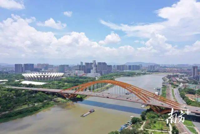 给五区干部开会<strong></p>
<p>美币交易所</strong>，佛山市委书记发出“灵魂三问”