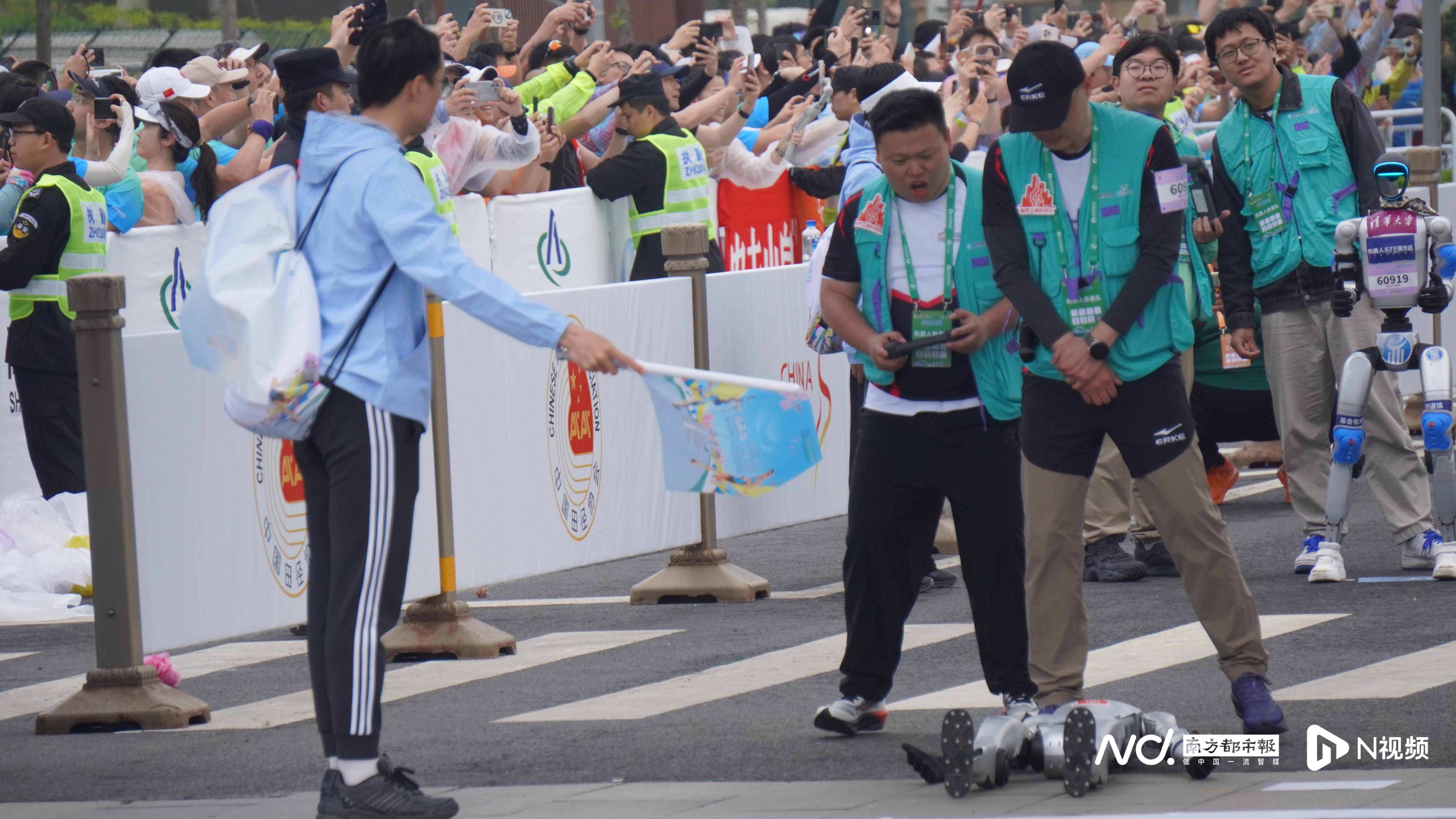宇树科技陷入舆论质疑<strong></p>
<p>美币交易所</strong>，王兴兴知乎发帖再回应