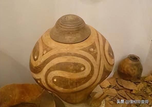 俄军缴获中国81版气枪<strong></p>
<p>买比特</strong>？还有百年汤姆逊冲锋枪、莫辛纳甘