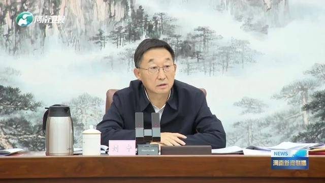 河南省委书记<strong></p>
<p>买比特</strong>，轻车简从“逛夜市”