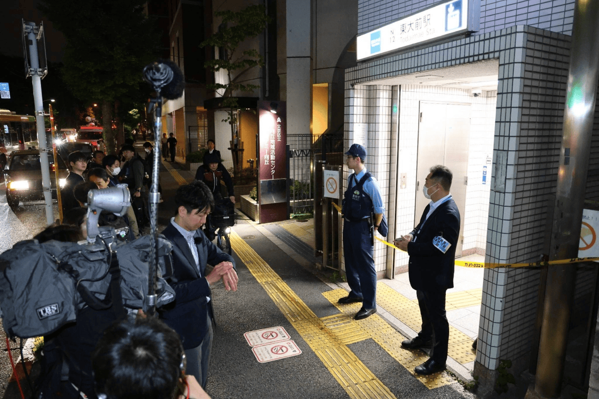 日本地铁出现随机杀人事件<strong></p>
<p>交易所平台币</strong>，43岁男子挥菜刀砍伤2人被捕