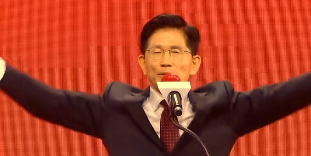 韩国大选一夜大变<strong></p>
<p>瑞郎币交易平台</strong>，李在明支持率出炉，一匹“黑马”突然浮出水面！ ​