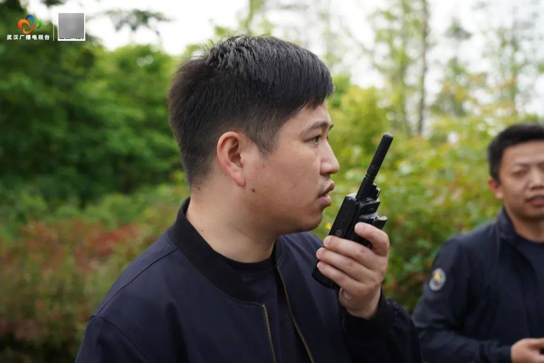 雷霆出击<strong></p>
<p>币币交易平台优势</strong>！武汉警方一举抓获32名“白富美”