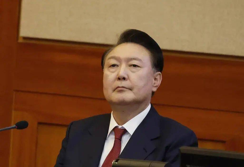 尹锡悦的天都塌了？韩国传出重磅消息<strong></p>
<p>全币网交易平台</strong>，一边倒的舔美媚日路线走到头了