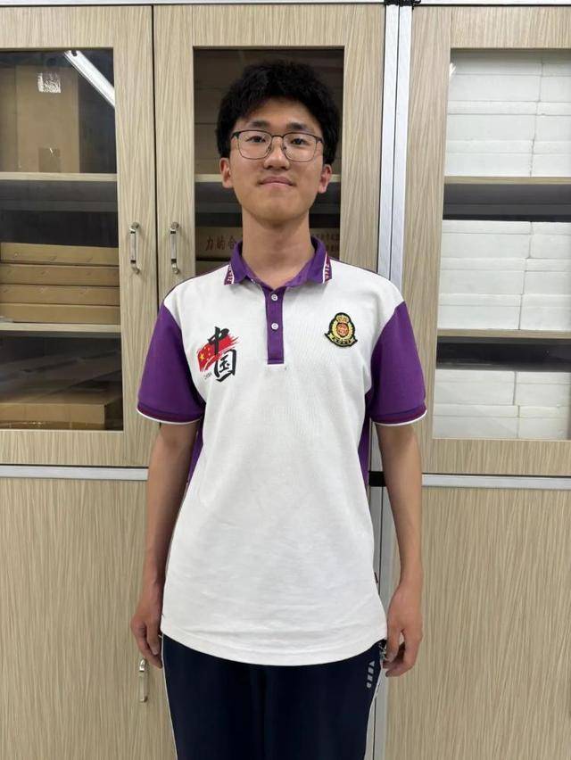 赞<strong></p>
<p>KO平台</strong>！潍坊四中学子以全省第一名的成绩入选省队