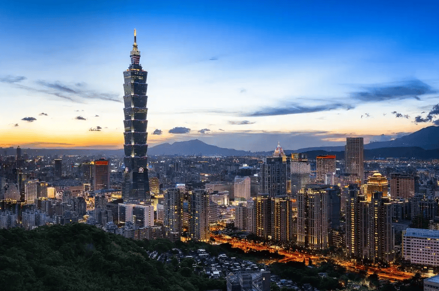 解放军43架军机三面围台<strong></p>
<p>币交所交易平台</strong>，岛内已经乱成一锅粥，统一信号拉满？