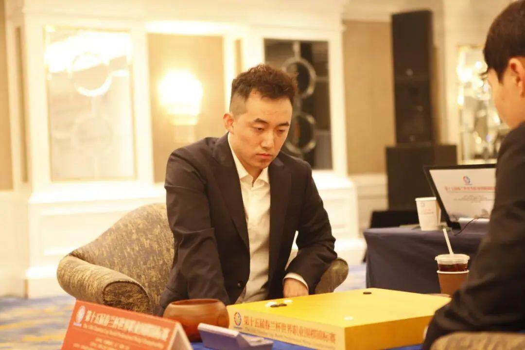 【春兰杯】连灭韩国前三名棋手<strong></p>
<p>币火网交易平台</strong>，中国棋手杨楷文成为新科围棋世界冠军