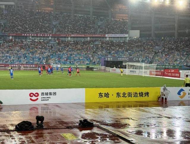 常州一烧烤店花10万赞助苏超<strong></p>
<p>币火网交易平台</strong>，因系唯一个体赞助商爆火，附近商户：之前生意一直好