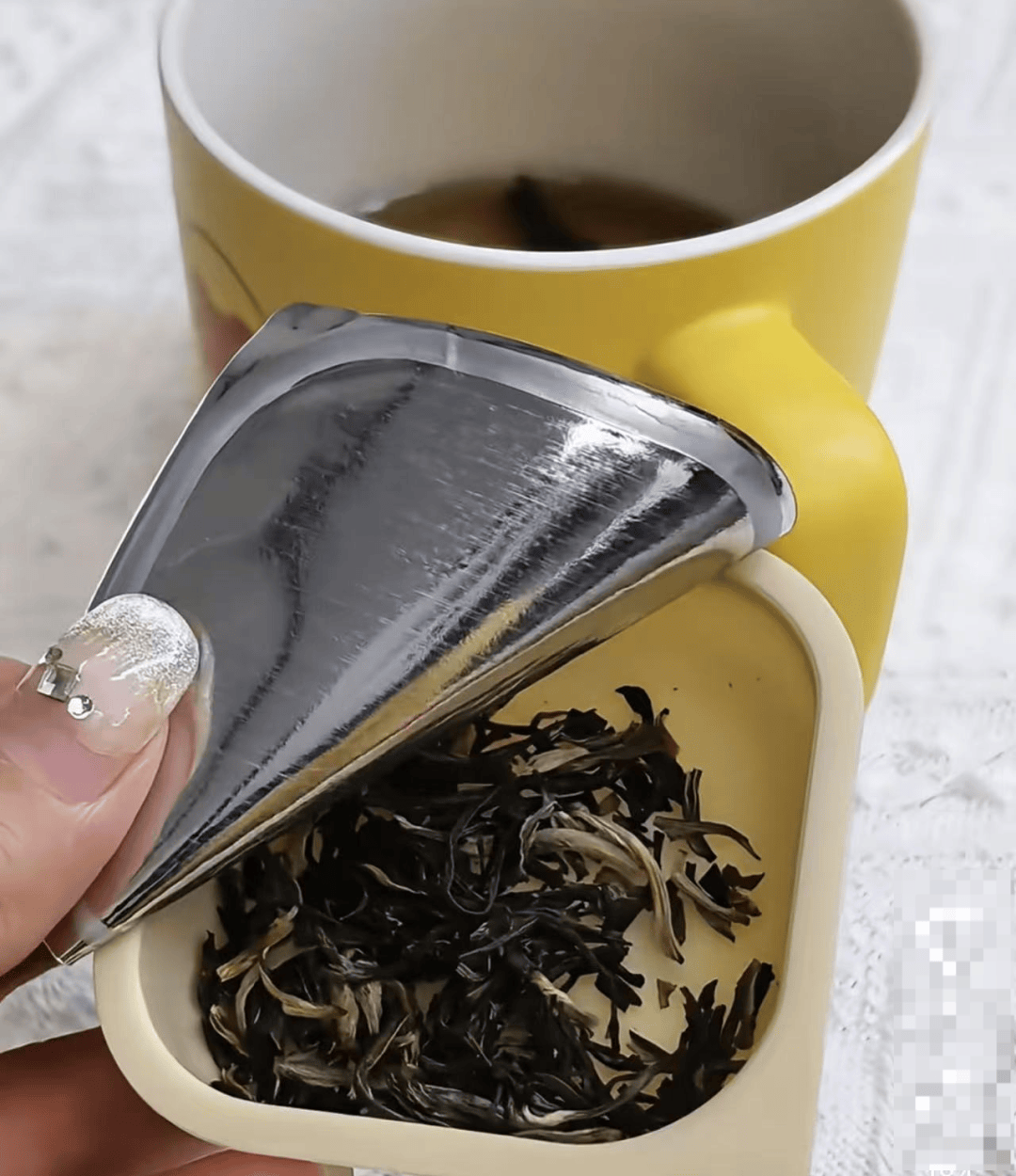 奈雪的茶被曝喝出青蛙<strong></p>
<p>币火网交易平台</strong>，当事人：差点喝进嘴里，市场监督管理局已介入