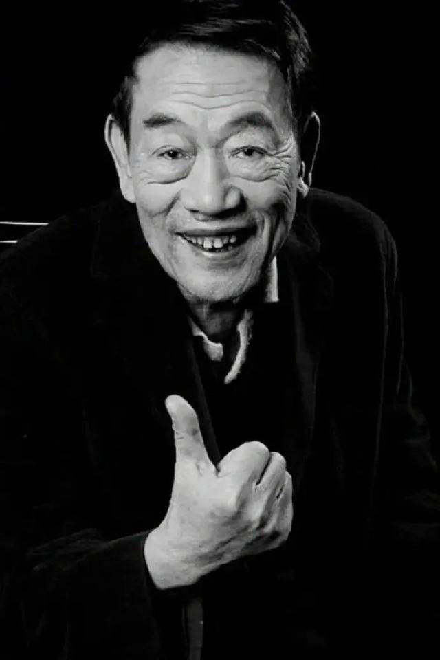 “蔫哏宗师”走<strong></p>
<p>小七平台交易</strong>了