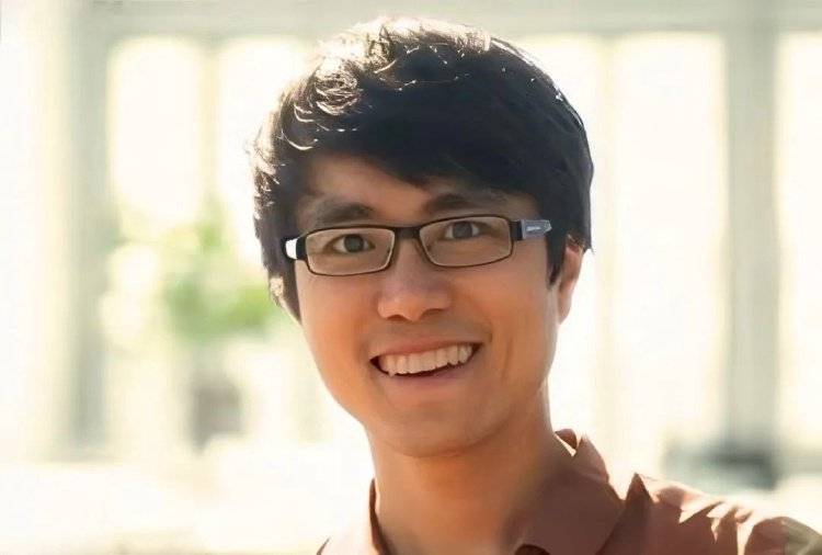 年薪2亿<strong></p>
<p>炒金交易平台</strong>！比肩C罗的华人AI大神究竟是谁