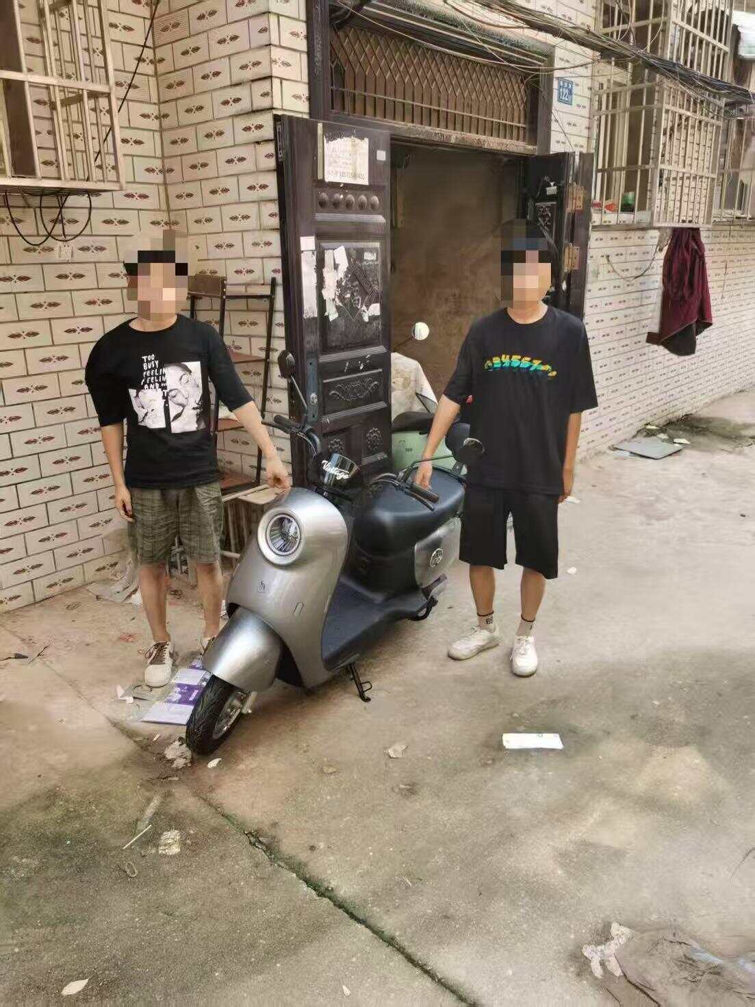 电瓶车被盗<strong></p>
<p>ccex交易平台</strong>，报警人笔录还没做完，嫌疑人已被人赃并获
