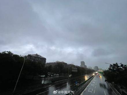 北京七区已现暴雨或大暴雨 早高峰城区及北部地区仍有明显降雨 注意出行安全<strong></p>
<p>中币网交易平台下载</strong>！