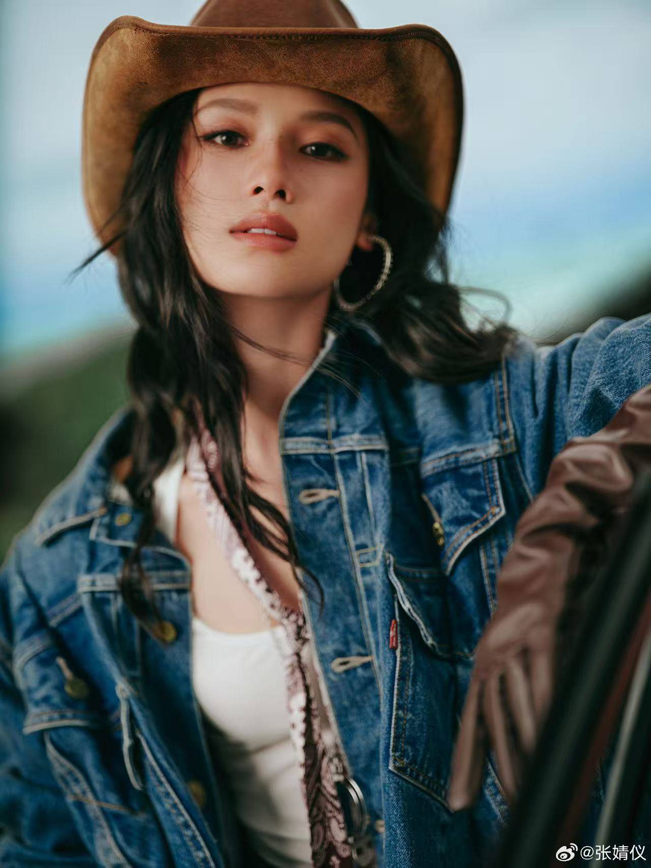 从“白幼瘦”到“气血感”<strong></p>
<p>中币网交易平台下载</strong>，审美标准终于“健康”了？
