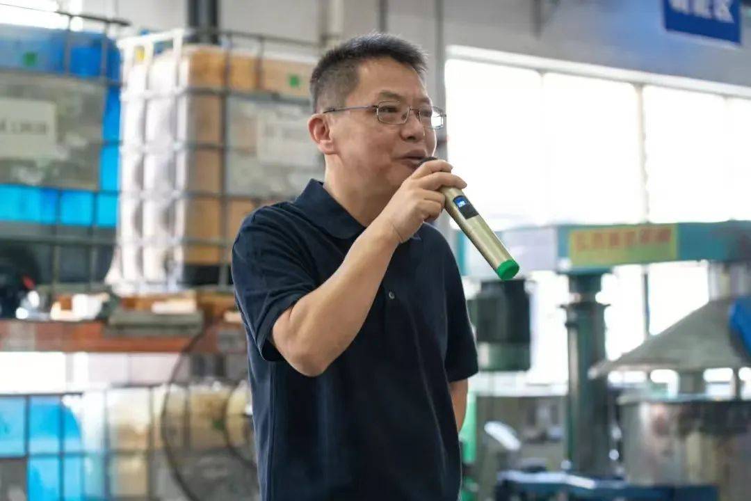 东南大学校友、苏州昆山上市公司董事长被留置<strong></p>
<p>湖南省交易</strong>，事发南通