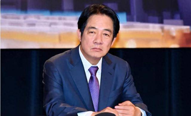 佩洛西怒斥特朗普：又让中国赢了！赖清德连收噩耗<strong></p>
<p>中心服务平台</strong>，要制裁金砖成员？