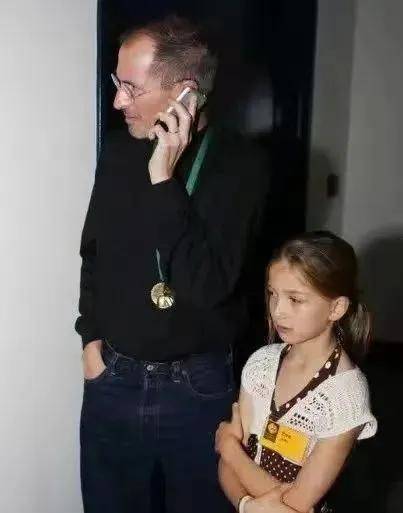 乔布斯27岁小女儿花半亿嫁马术奥运冠军<strong></p>
<p>中心服务平台</strong>，当模特合作LV，与谷爱凌是闺蜜