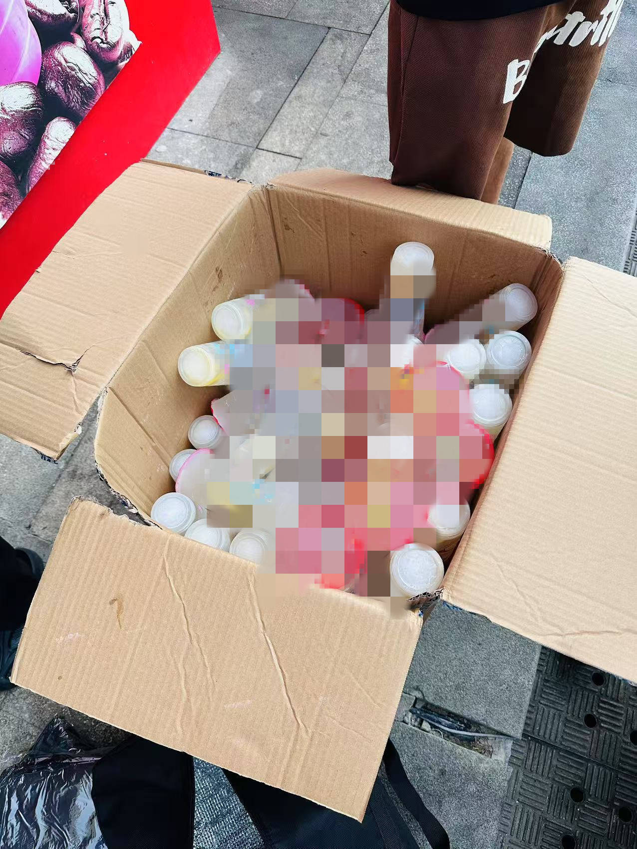 湖南一男子背40公斤蜜雪冰城上武功山售卖<strong></p>
<p>lbank交易平台</strong>，当事人：收入不多纯体验，当负重训练