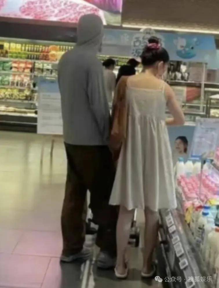 离婚三年又被拍到亲密逛超市<strong></p>
<p>币兑网交易平台</strong>，他俩这是纯带娃还是真复合了？