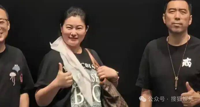 从爆红到突然消失好几年<strong></p>
<p>炒币哪个平台好</strong>，再出现已经胖到大家不敢认了？