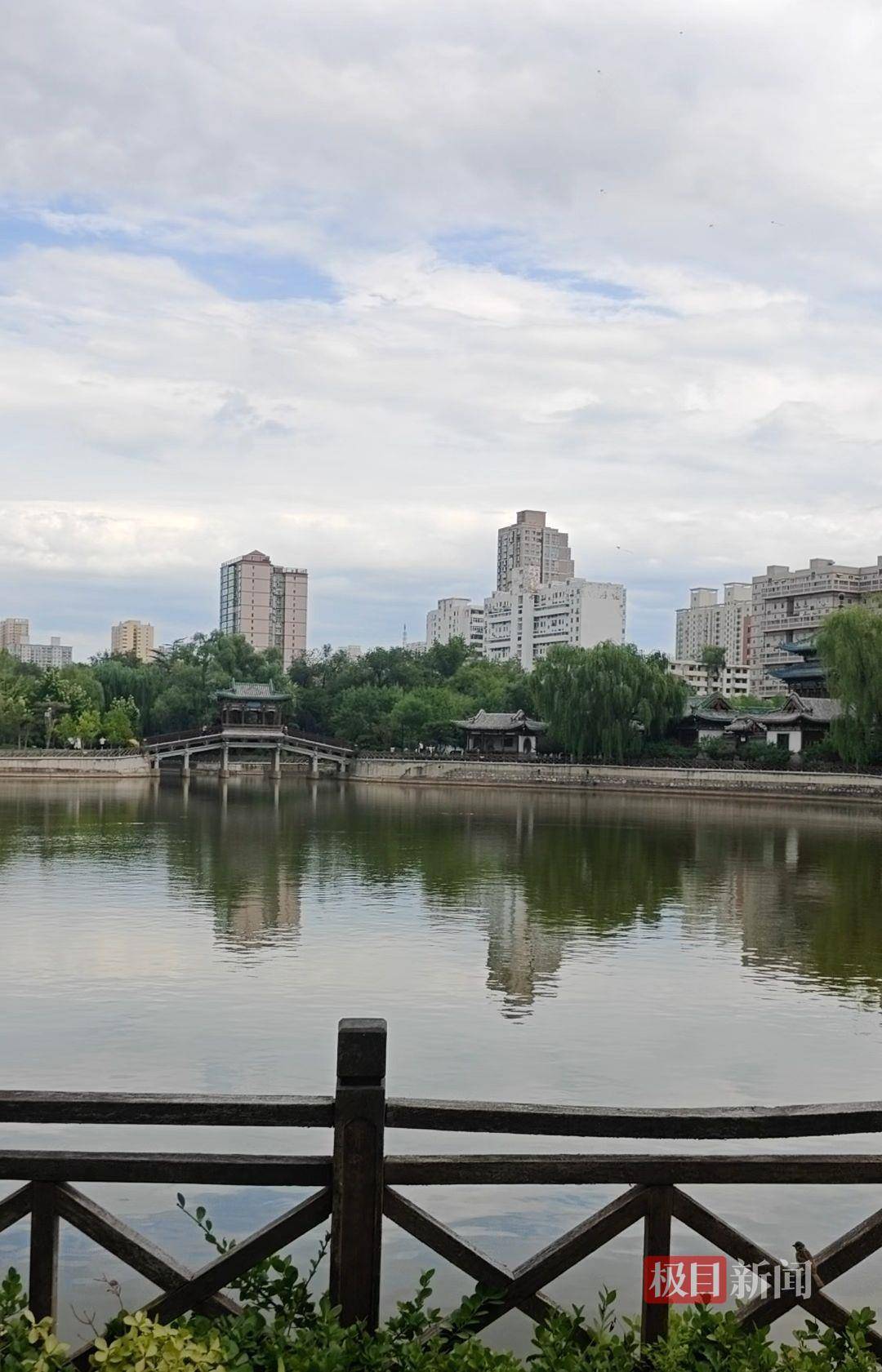 太原一公园为游客打捞手机时意外发现100多发步枪子弹<strong></p>
<p>炒币要买平台币吗</strong>，警方介入调查