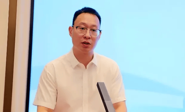太仓市副市长童刚<strong></p>
<p>火币网官网</strong>，任上被查