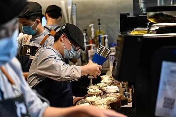 “不交社保”潜规则被打破<strong></p>
<p>火币网官网</strong>，快餐茶饮的缴纳现状如何？