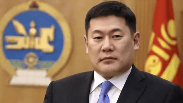 柬泰刚停火<strong></p>
<p>000858股票</strong>,我国又一邻国突生巨变;领导人直接下台!局势不简单
