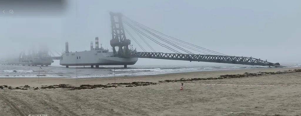 解放军“登岛神器”正式服役<strong></p>
<p>000596股票</strong>，坦克直接开上岸，抢滩登陆如履平地